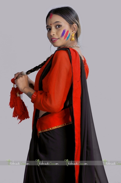 Aakriti Sundas – Gallery 1